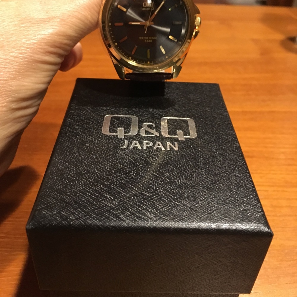 Men’s watch: Q & Q Japan